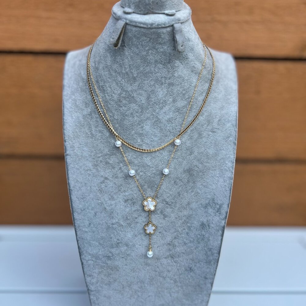 Layered Gold Necklace with Pearl and White Clover Accents